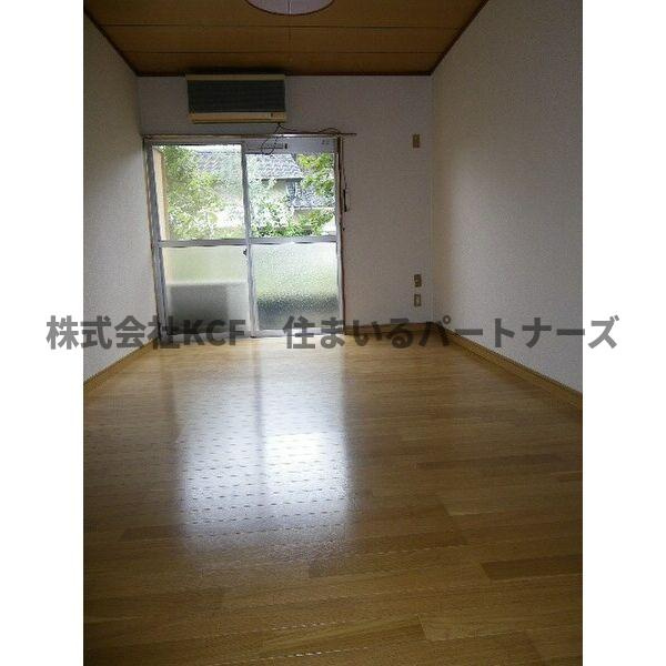印度屋ハイツ2の洋室|広々とした洋室です