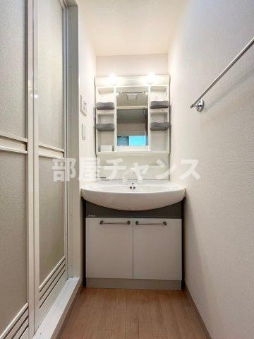 インプルーブ鶴舞の独立洗面台