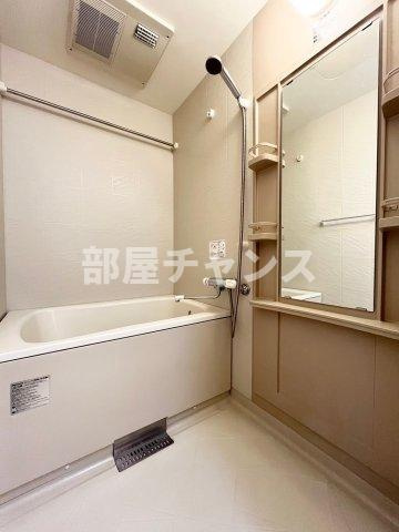 リヴシティ鶴舞の浴室