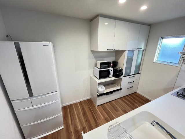 【キッチン】 | 南区大福 | 調理家電など置けるスペースがあります。