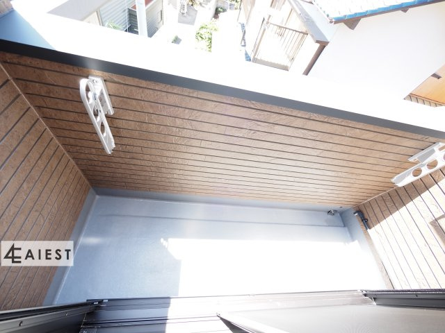 ルーエ町南のバルコニー