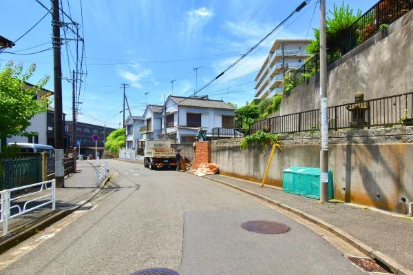 横浜市神奈川区浦島丘の売地の外観|陽当りの良さが伝わります！
是非、現地にてご確認下さい。