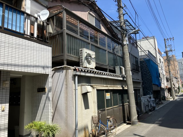 台東区清川２丁目の売地の前面道路含む現地写真
