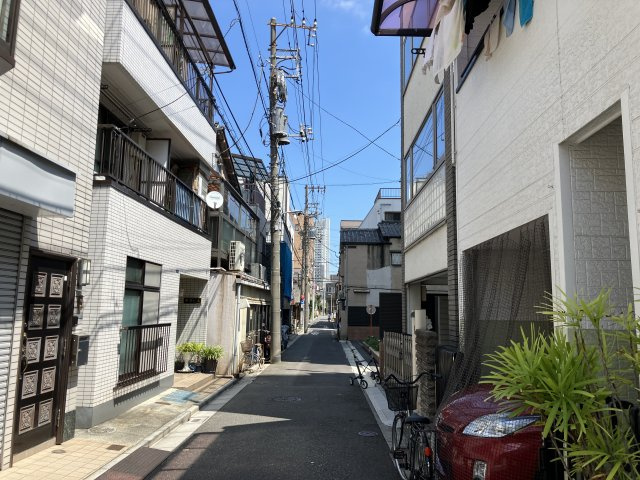 台東区清川２丁目の売地の前面道路含む現地写真