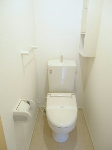 【トイレ】 | イースト・ヌーヴォー | トイレもきれいです