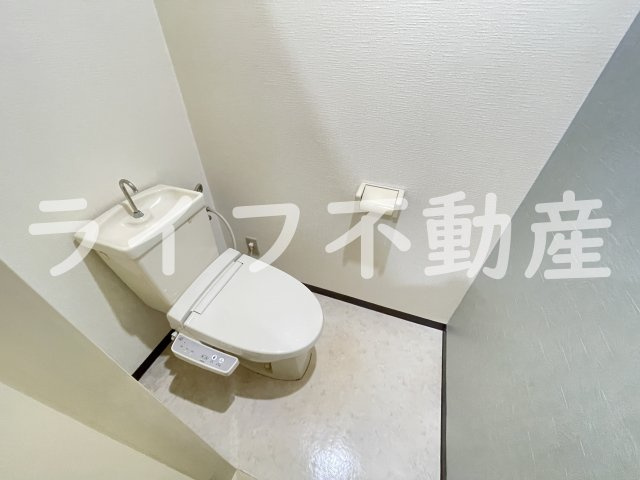 メゾンイサムのトイレ|コンパクトで使いやすいトイレです