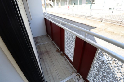 【バルコニー】 | メゾンフェール | ※同物件・反転タイプの写真です。