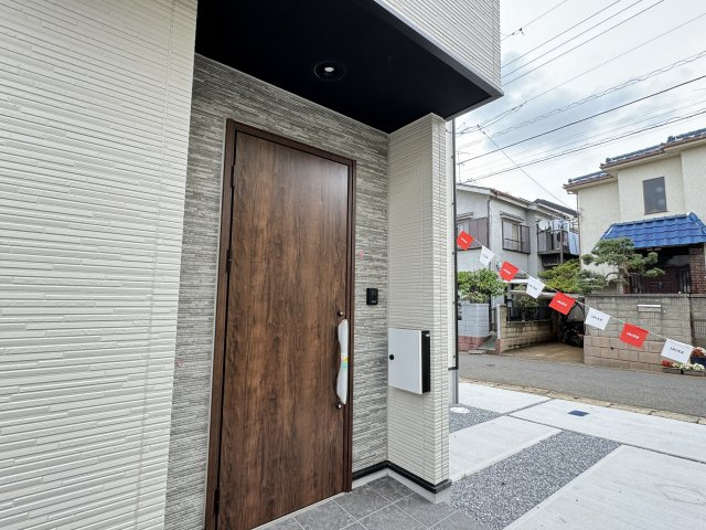 市川市北国分３丁目新築戸建（北国分６期）のエントランス|エントランス・玄関ポーチ