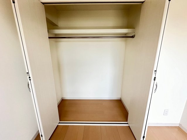 プリマヴェーラ諏訪野の収納|※同タイプのイメージ写真　現況優先
