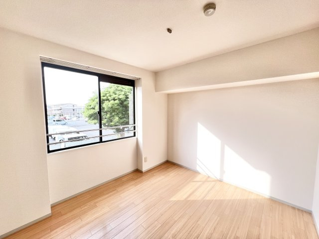 カーサみつわ台　Eの洋室|※別部屋参考写真