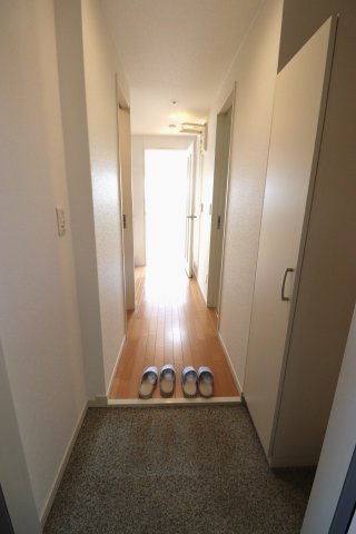 【玄関】