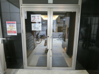 【エントランス】