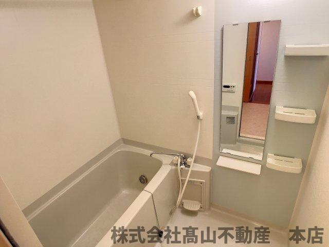 アカンサス宗像の浴室