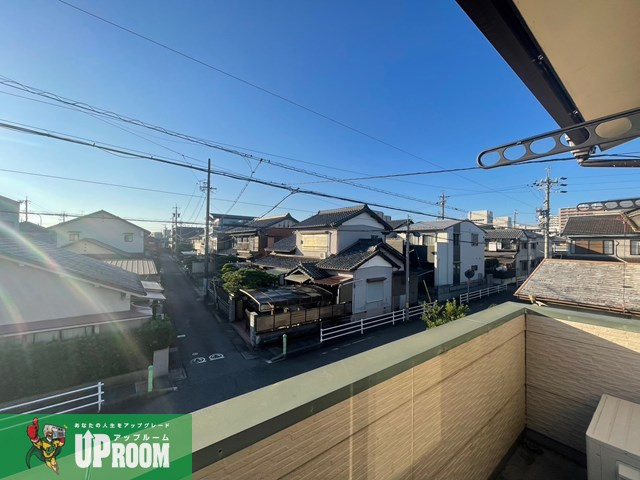 メリディアン西春のバルコニー