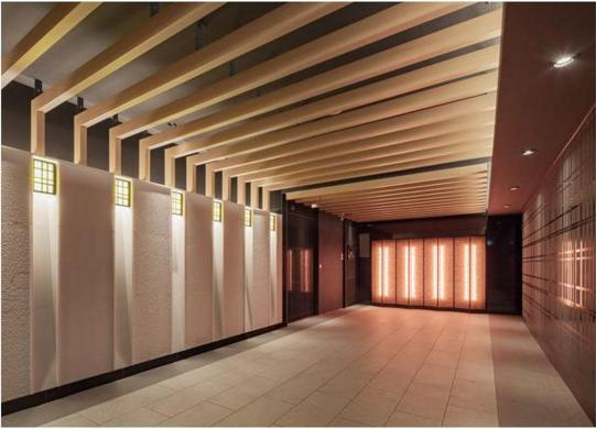 COMFORIA台東根岸のエントランス