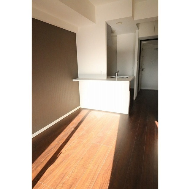 COMFORIA台東根岸の居間・リビング