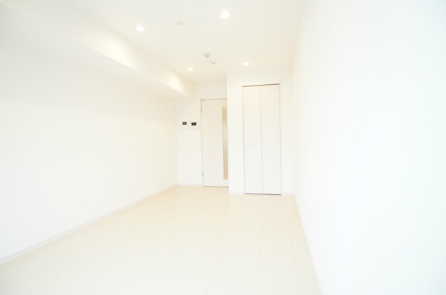 【内装】 | リブリ・コーワハイム | こちらの居間で趣味の時間をお楽しみください