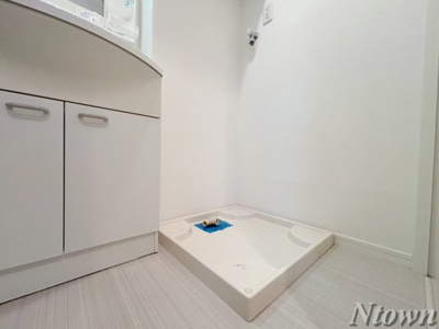 【設備】 | アップルハイム | 洗濯機置き場です