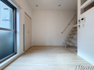 【その他】 | アップルハイム | ゆったり過ごせる居間です