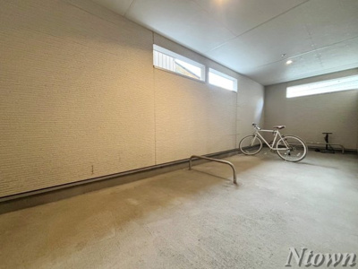 【その他共用部分】 | アップルハイム | 駐輪場です