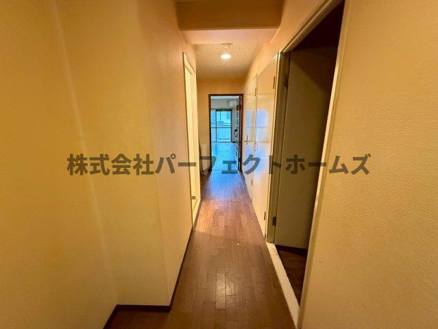 パープルソシアの玄関|収納もある玄関です