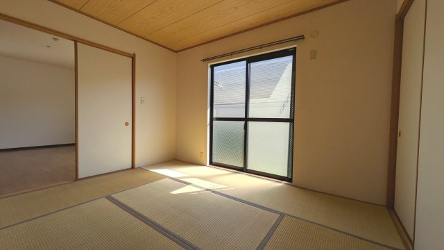 【寝室】