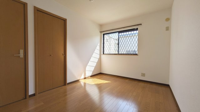 【寝室】