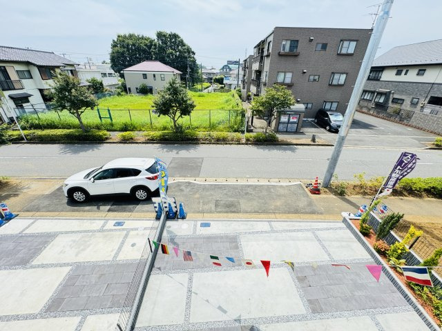 松戸市二十世紀が丘美野里町新築戸建【大橋小学校：6分】の展望|バルコニーより道路側眺望