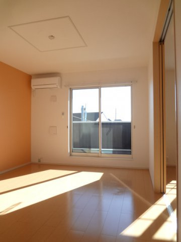 グランドサン　菊池の居間・リビング|ゆったりとした居間です