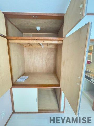 あこ物産ビルの収納