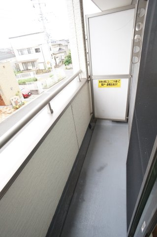 船橋市二宮２丁目のアパートのバルコニー