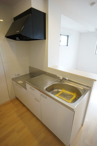 船橋市二宮２丁目のアパートのキッチン