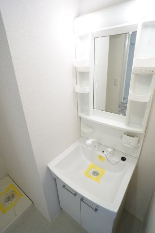 船橋市二宮２丁目のアパートの洗面所