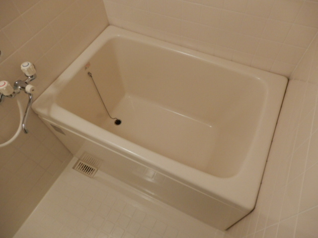 コーポ高田の浴室