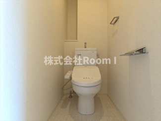 【トイレ】 | Domizil FUKU ドミツィール福 | トイレも気になるポイント