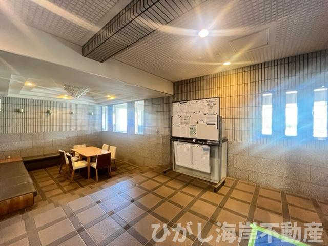 ライオンズプラザ湘南茅ヶ崎のエントランス|新規リフォーム完了！エントランス