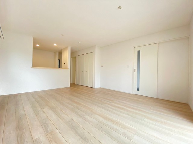 【居間・リビング】 | クレイドルガーデン上尾市原市第２５　２号棟