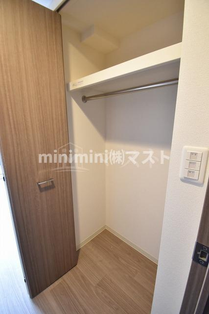 プレサンスOSAKA DOMECITYスクエアの収納