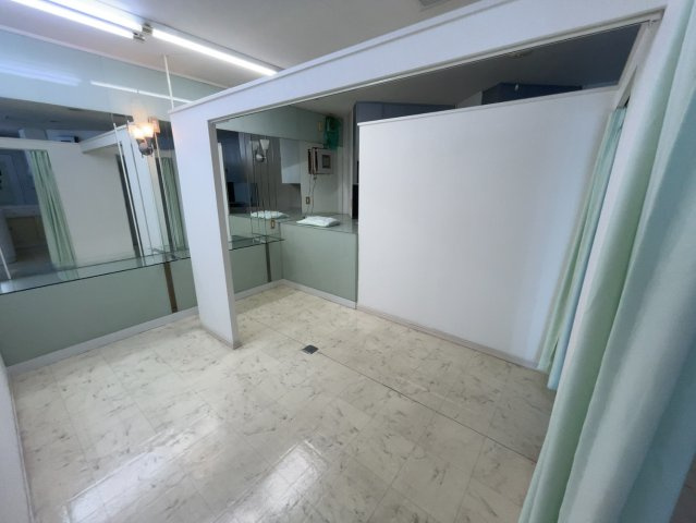 伊三郎ビルの内装