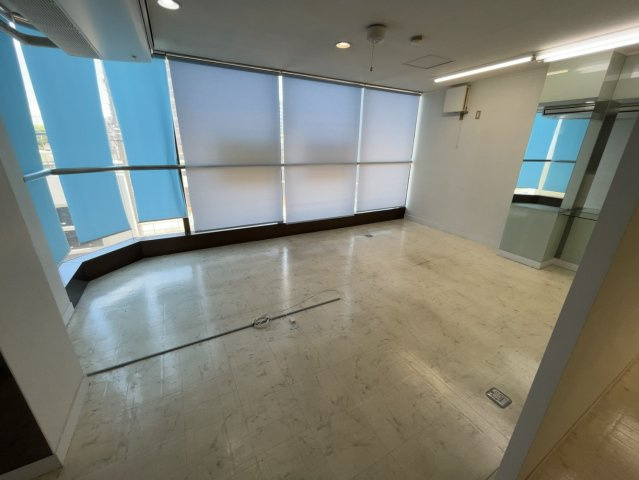 伊三郎ビルの内装