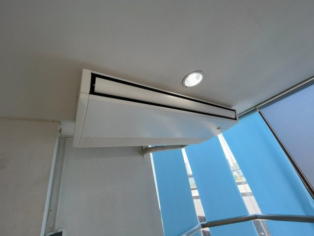 伊三郎ビルの内装