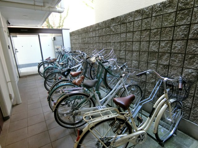 Luxe智恵光院のその他共用部分|駐輪場