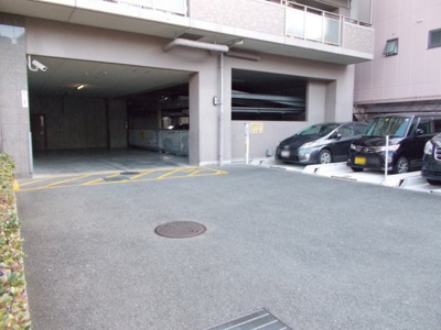 【駐車場】 | リッツ江坂パークビュー