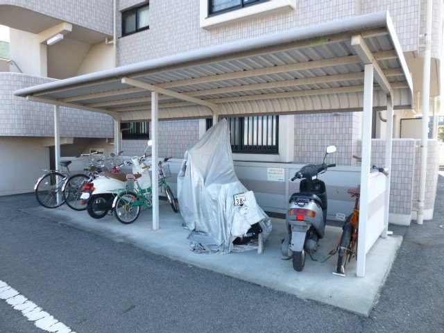 アプランドルⅢのその他共用部分|自転車置き場
