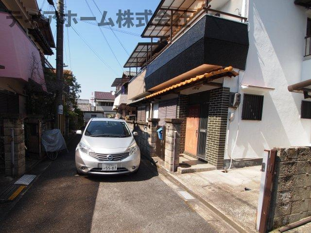 磯野戸建ての周辺