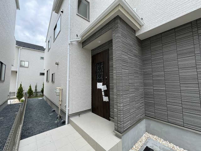 市川市中国分２丁目新築戸建のエントランス|エントランス・玄関ポーチ