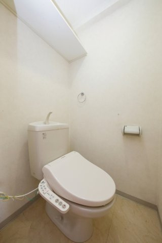 フローレ御所東のトイレ|トイレ