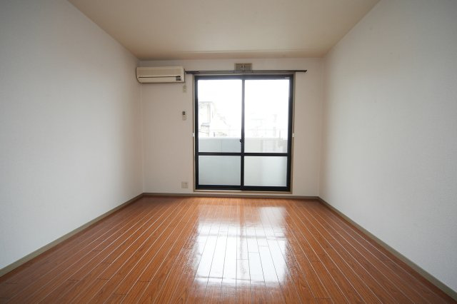 メゾンカレの居間・リビング