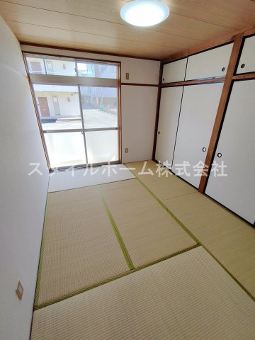 シティハイツ山本Ｂ棟の和室