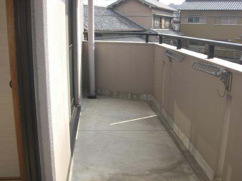 ヴィアーレマルフク南館のバルコニー